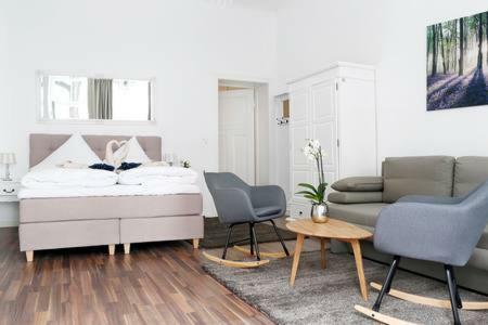 Droy By Rockchair Apartments L Superhost Status L 2 Bedroom Boxspringbeds Next To Center "Kurfuerstendamm" - Cozy Family & Business Flair Welcomes You! Berlino Esterno foto