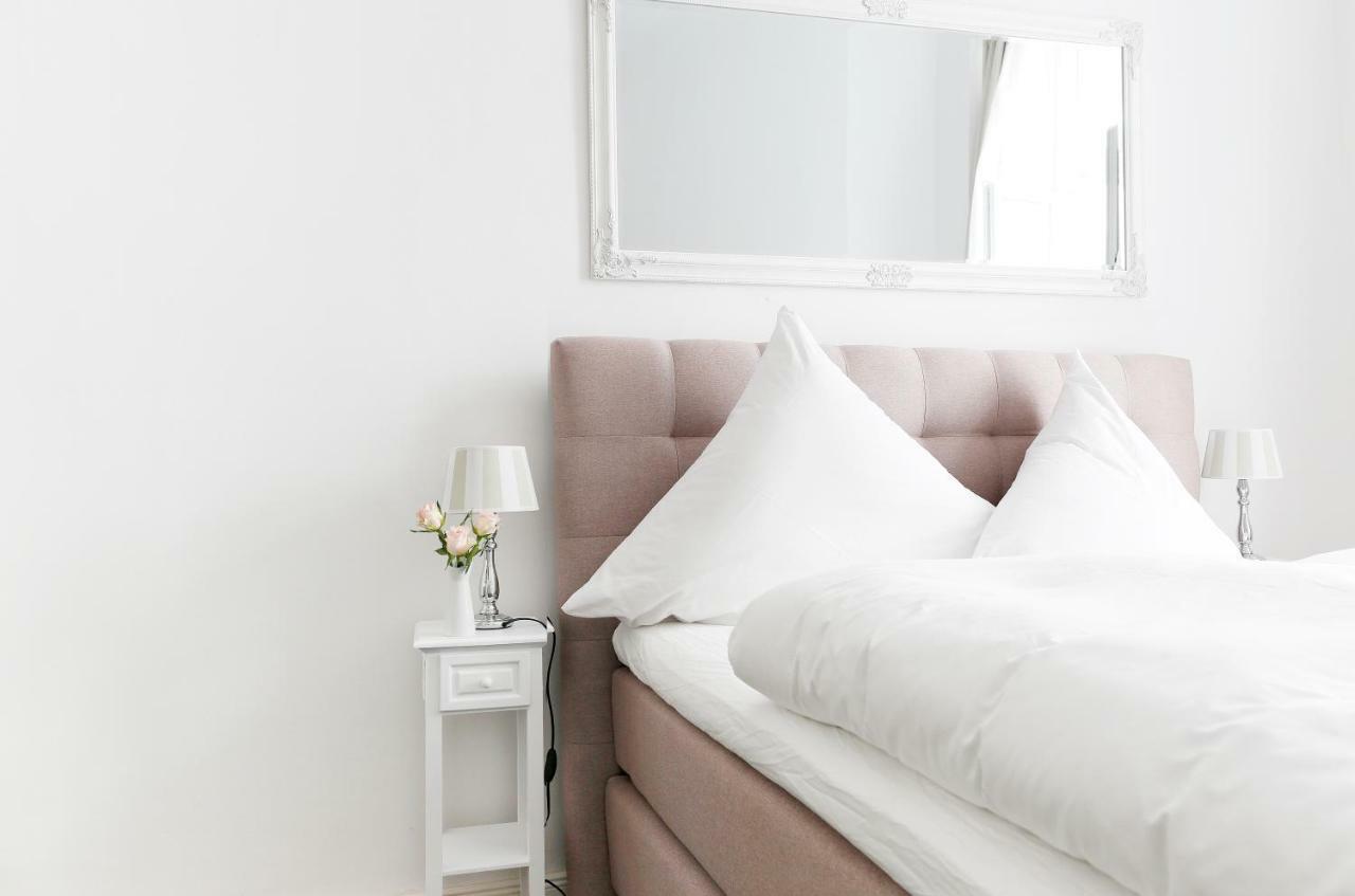 Droy By Rockchair Apartments L Superhost Status L 2 Bedroom Boxspringbeds Next To Center "Kurfuerstendamm" - Cozy Family & Business Flair Welcomes You! Berlino Esterno foto