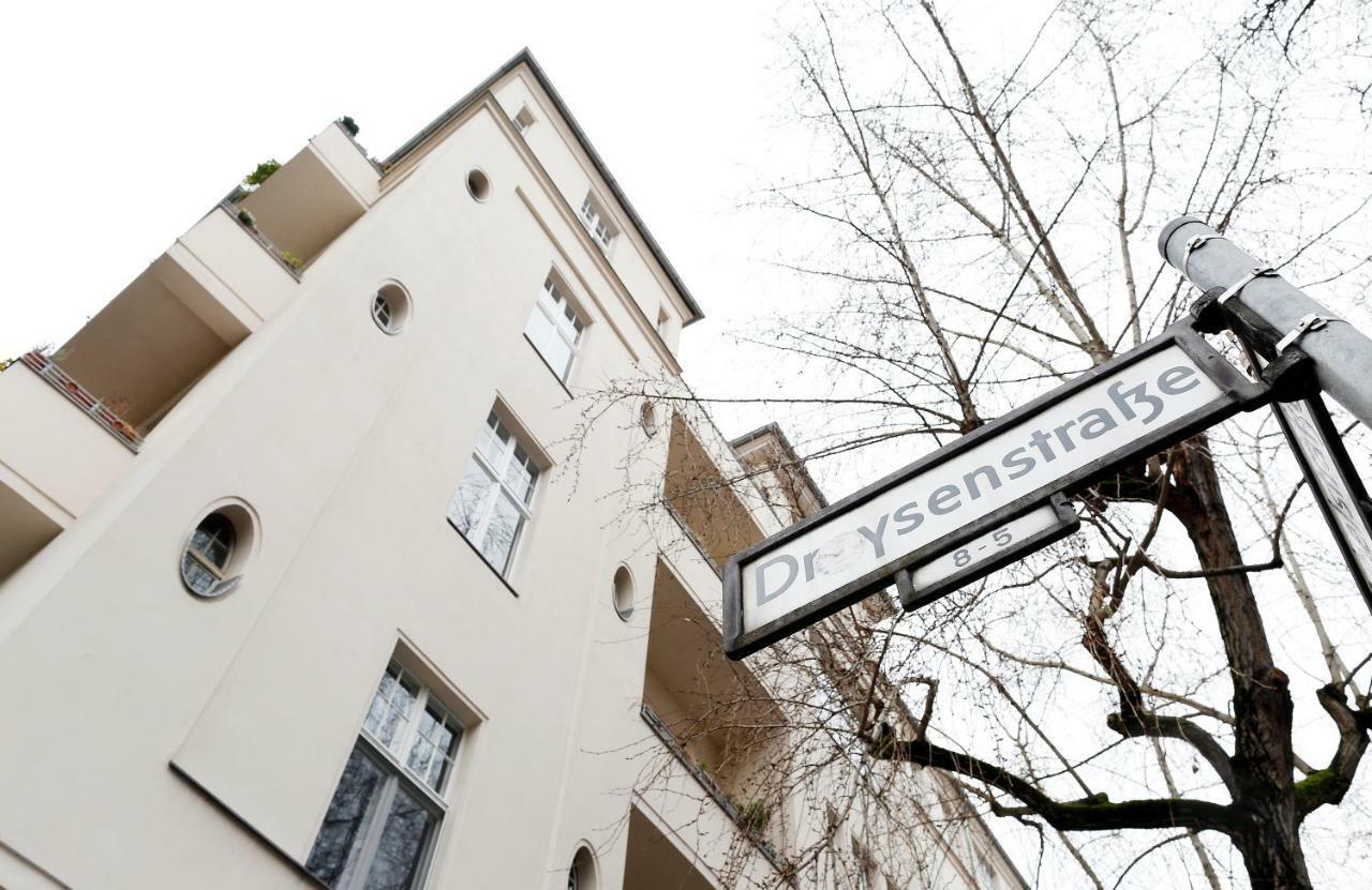Droy By Rockchair Apartments L Superhost Status L 2 Bedroom Boxspringbeds Next To Center "Kurfuerstendamm" - Cozy Family & Business Flair Welcomes You! Berlino Esterno foto